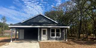 100 Plumthicket Way Gallery 1