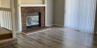 Nieman Park Townhome Duplexes Gallery 1