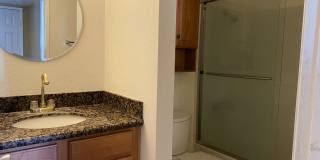 One Bedroom Apartment near UCR Gallery 6