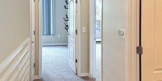 Charming 2BR Townhome in Phoenix Gallery 19