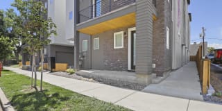 Penn Row Penn Row Gallery 1