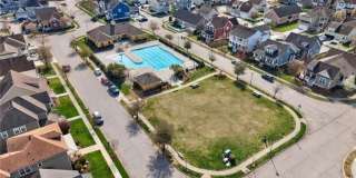 3122 Old Rock Street Gallery 38