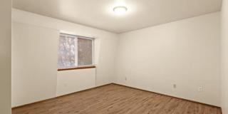 400 S. Morain Gallery 7