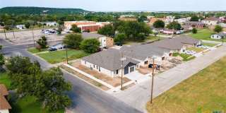 414 W Avenue C Gallery 23