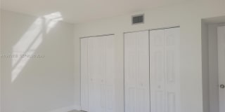 11202 Taft St Gallery 20