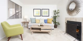 The Knolls Apartment Homes Gallery 10