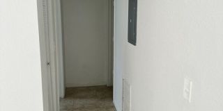 821 5th St Gallery 3