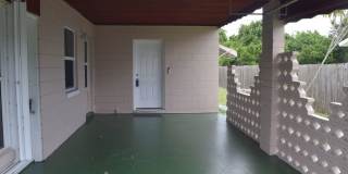 Fully Furnished Seasonal Unit in Jensen Beach Florida Gallery 3