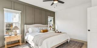 5015 Grayton Alley Gallery 56
