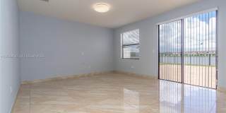 3364 W 103rd Ter Gallery 12