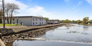 Creekside Apartments Gallery 27