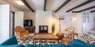Luxury Mid-Century Retreat in the Heart of the Historic Movie Colony (Monthly Only - No Long Term) Gallery 11