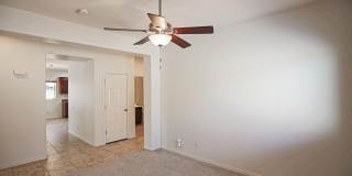 27015 N 52ND Glen Gallery 12