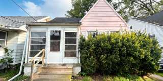 Cute 2 Bedroom Home for Rent Gallery 1