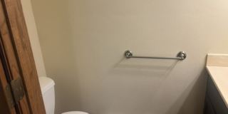 808-810 Harney Avenue - 810 Gallery 11