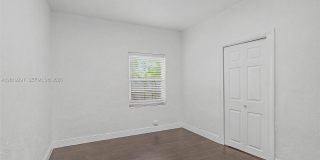 5917 SW 62nd Ter Gallery 15