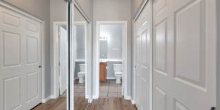 Upscale Condo in Highly Desirable Edge at Grayhawk! Available Now. Gallery 10