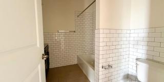 {2201 - D} Updated Pendleton Heights Condo Available Immediately {2201 - D} Updated Pendleton Heights Condo Available Immediately Gallery 9