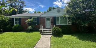 FOR LEASE- 3 BEDROOM SINGLE FAMILY HOME IN LEBANON! Gallery 1
