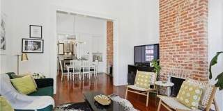 939 JACKSON Avenue Gallery 3