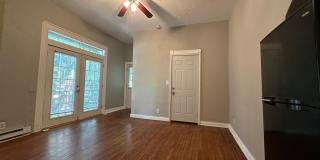 333 S DOUGLAS Avenue unit: 2 Gallery 1