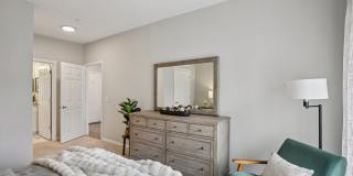 Glenview House Gallery 16