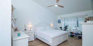 3267 AMACA CIRCLE Gallery 21