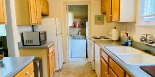 Adorable 2bdrm/1bth Rancher Located in Richmond's West End!! Gallery 12