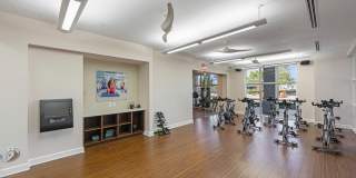 1640 Victoria Park Apartments Gallery 25