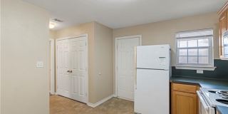 912 Willow Pond Street Gallery 13