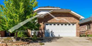 Spacious Home with Central AC and Gas Fireplace Gallery 1