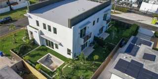 2004 Southwest 15th Avenue Gallery 22