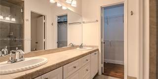 7652 S Pinewalk Dr S Gallery 17