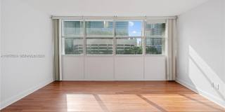 1420 Brickell Bay Dr Gallery 10
