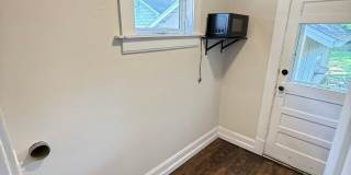 3 Bed 1 Bath in Roundtree Gallery 26