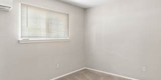 Cedar Oaks Gallery 4