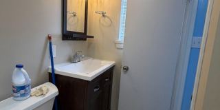 539 GOLD Street Gallery 16