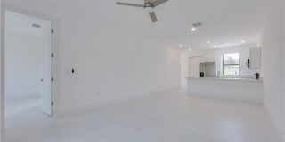 714 W 12th Street Gallery 23