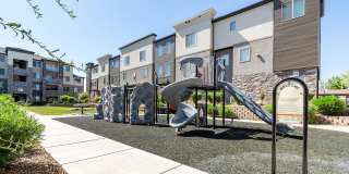 Grayhawk at Rivers Edge Gallery 16