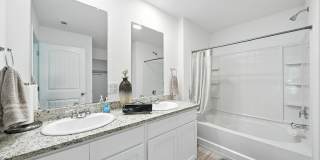 Villas At Oak Bend Gallery 12