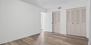 Two Bedroom River View Condo Two Bedroom River View Condo Gallery 14