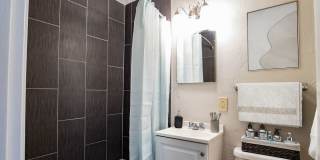 The Capri Apartments Gallery 17