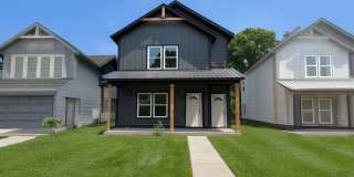 2813 North Talbott Street - A Gallery 1