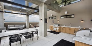 AMLI Lenox Gallery 6