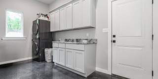 New Rental 3/2 in The Heart of Benton Gallery 9