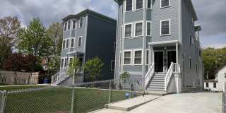 Beautiful 5 bed penthouse unit in lower Allston available 9/1/26 Gallery 15