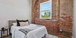 New South Side Apartments at 905 Bingham Gallery 6