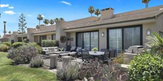 76570 Hollyhock Drive Gallery 23