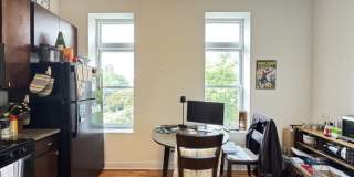 1714 Sunnyside Gallery 6