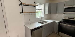 Newly Remodeled 3BR/1.5BA Duplex in Huntersville Newly Remodeled 3BR/1.5BA Duplex in Huntersville Gallery 9